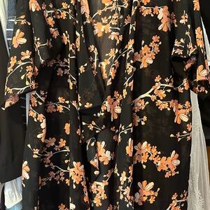 LuLaRoe Shirley Kimono